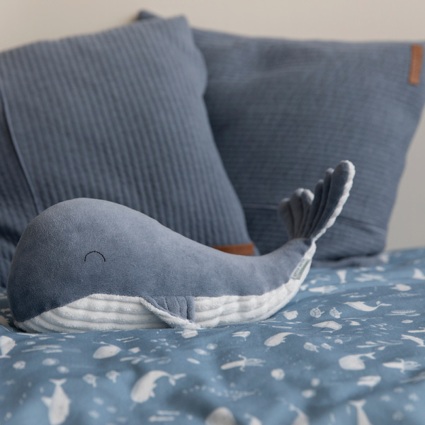 LD4807 Large Cuddle Toy Whale 2