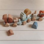 Trenulet din lemn FSC pentru stivuire - Veverita - Forest Friends - Little Dutch - imagine 6