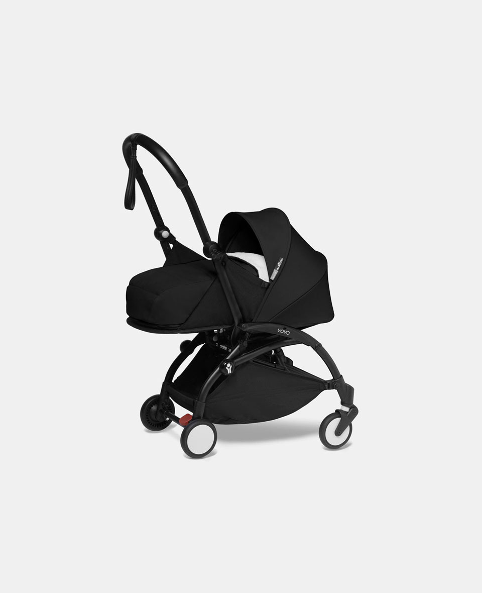 Babyzen_yoyo_0plus_01_main-1.jpg Babyzen YOYO² pentru nou născuți cu cadru negru și pachet 0+ black - imagine 1