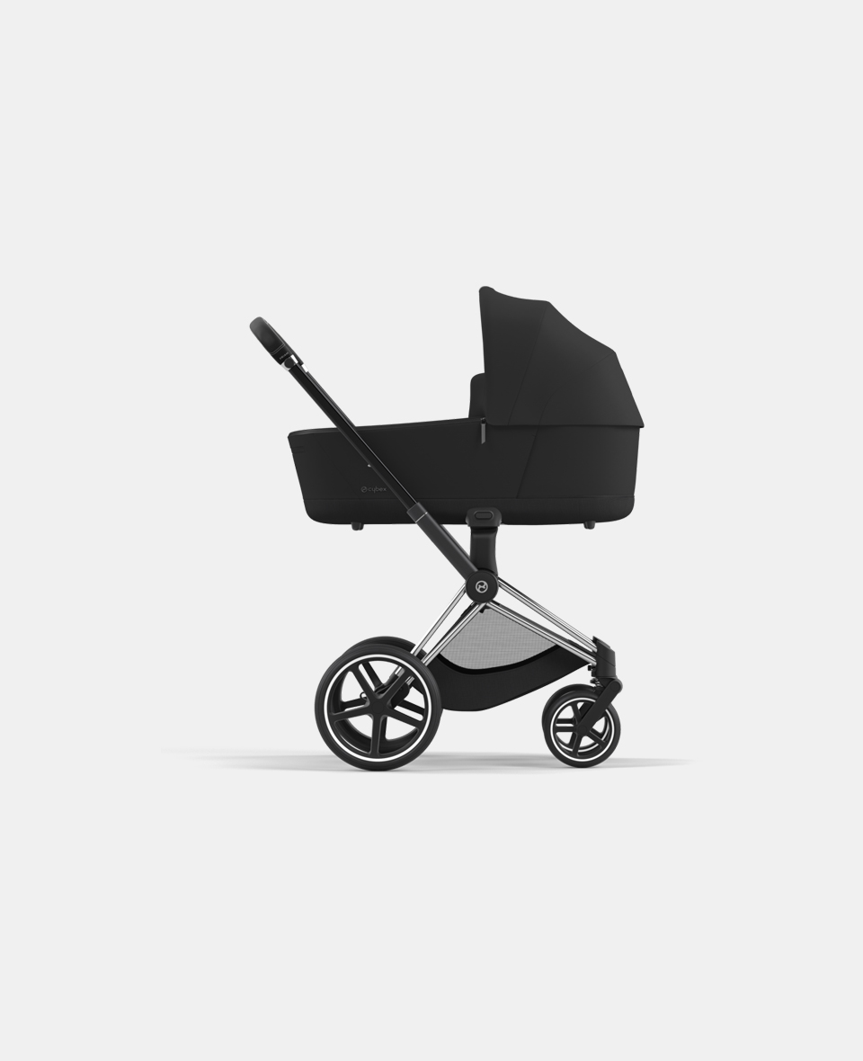 CYB_23_INT_y270_Priam_Cot_CHBH_SEBL.jpg Carucior Nou Nascut Electric E-Priam: Cadru Cărucior pentru Copii e-Priam Chrome Black + Landou PRIAM Lux Sepia Black Cybex Platinum - imagine 1
