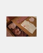 Salopetă tricotată pentru bebeluși - Vintage Pink - Little Pink Flowers - Little Dutch - imagine 6