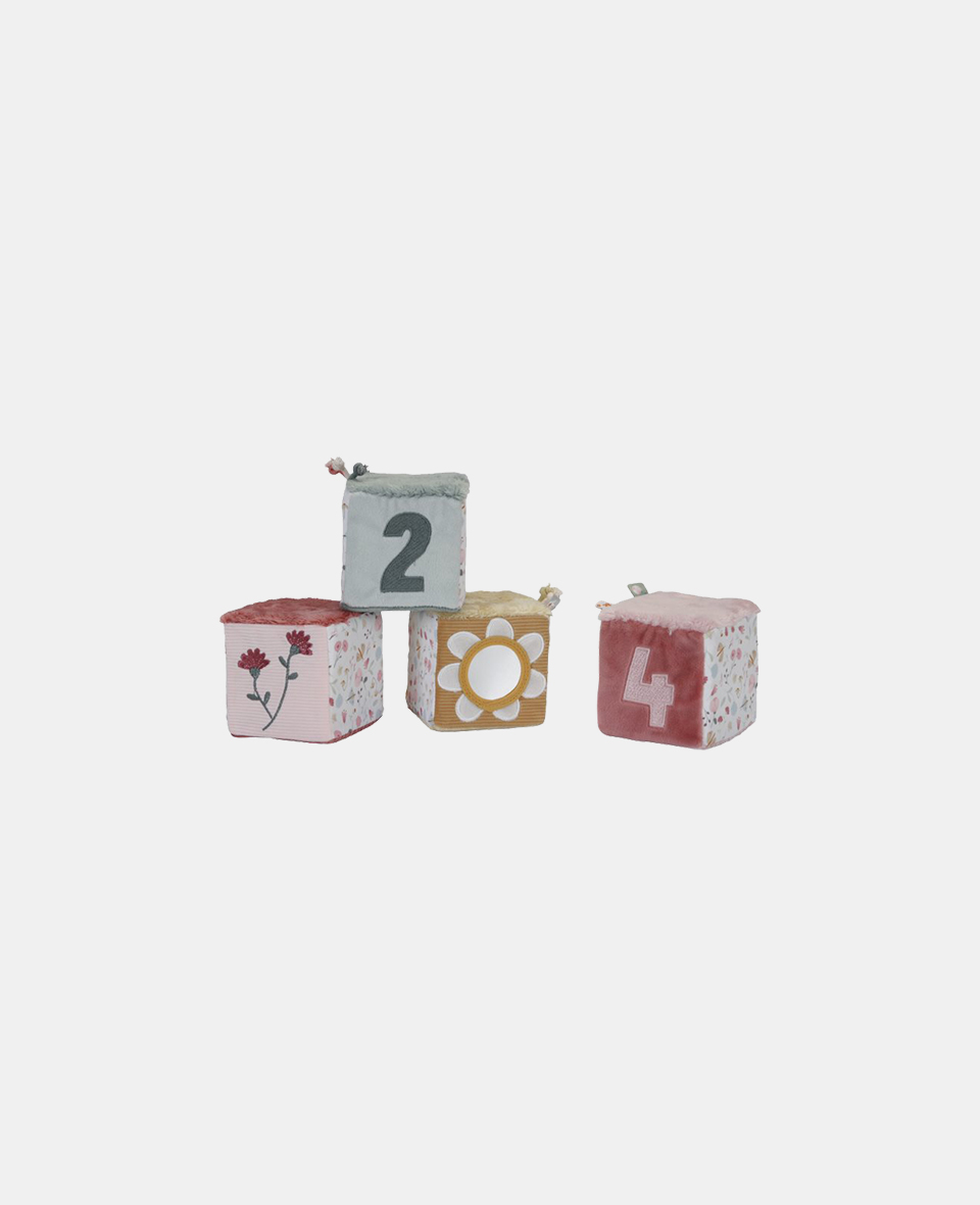 LD8716.jpg Set de 4 cuburi senzoriale pentru bebeluși colecția Flowers & Butterflies Little Dutch - imagine 1